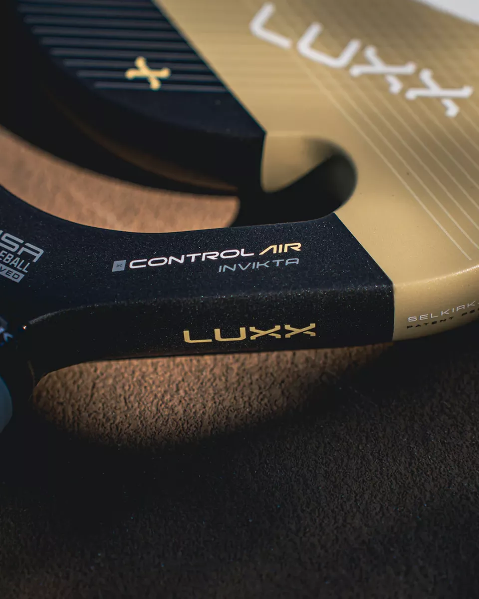 Công nghệ CM ANTI-TORQUE TECHNOLOGY của Vợt Pickleball Selkirk Luxx Control Air Invikta Blue